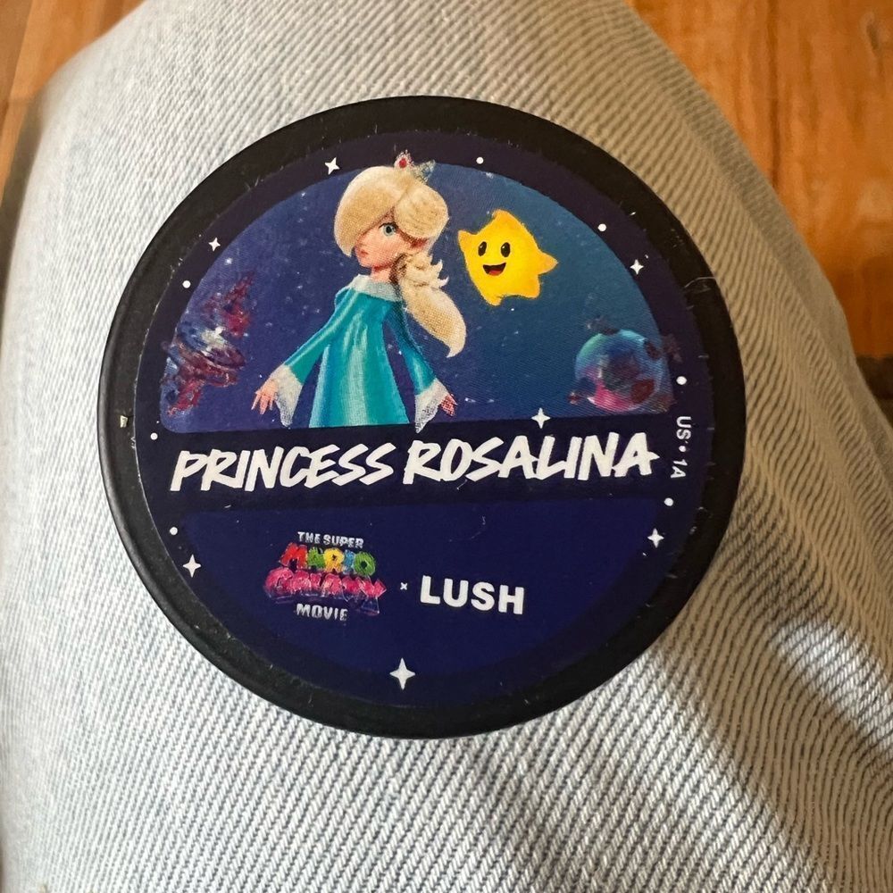 Lush x Mario Collection Princess Rosalina Lip Scrub BRAND NEW LIMITED EDITION